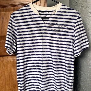 GUESS t-shirt.
